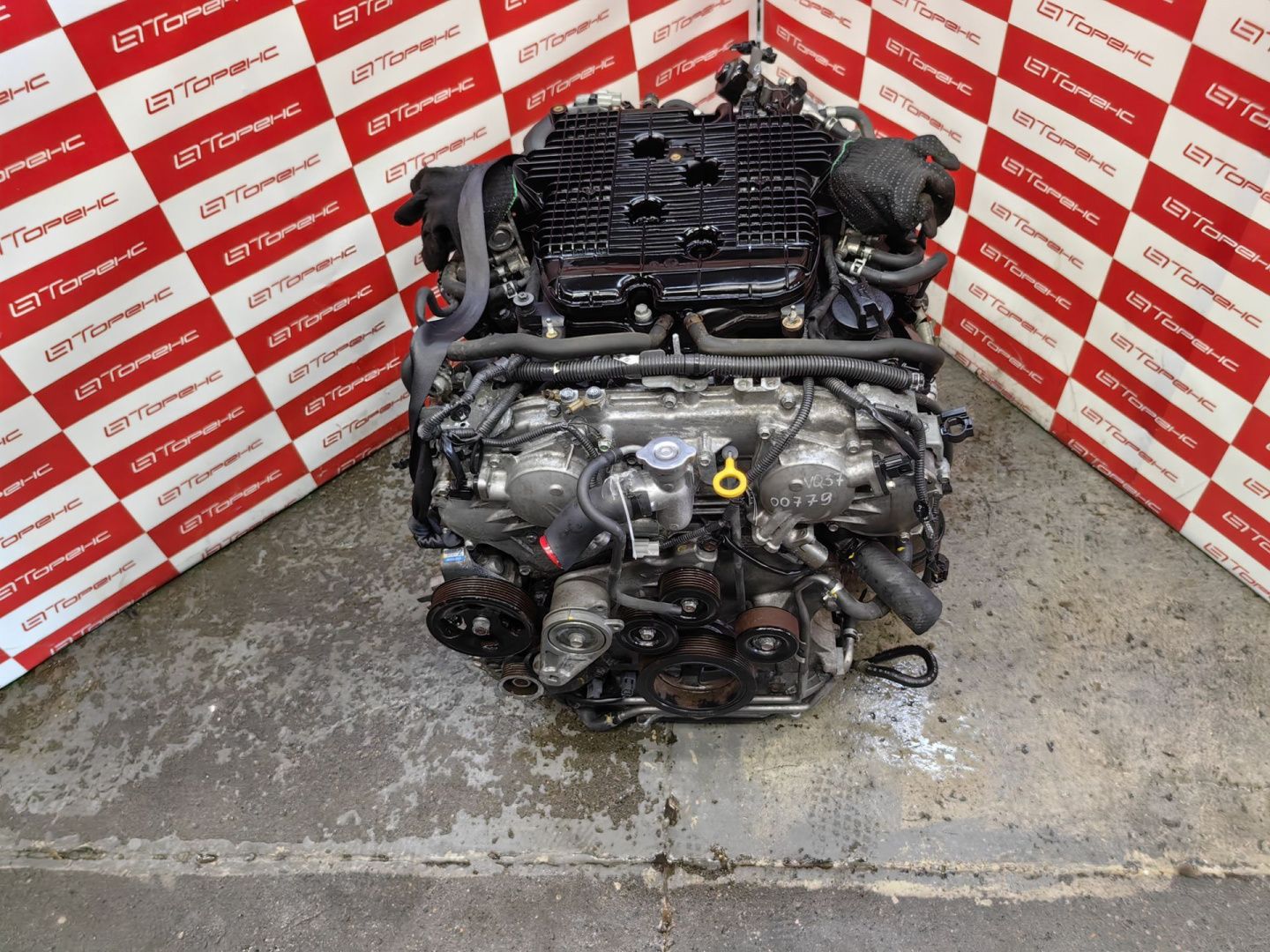 Двигатель NISSAN FUGA VQ37VHR KNY51 T54100779